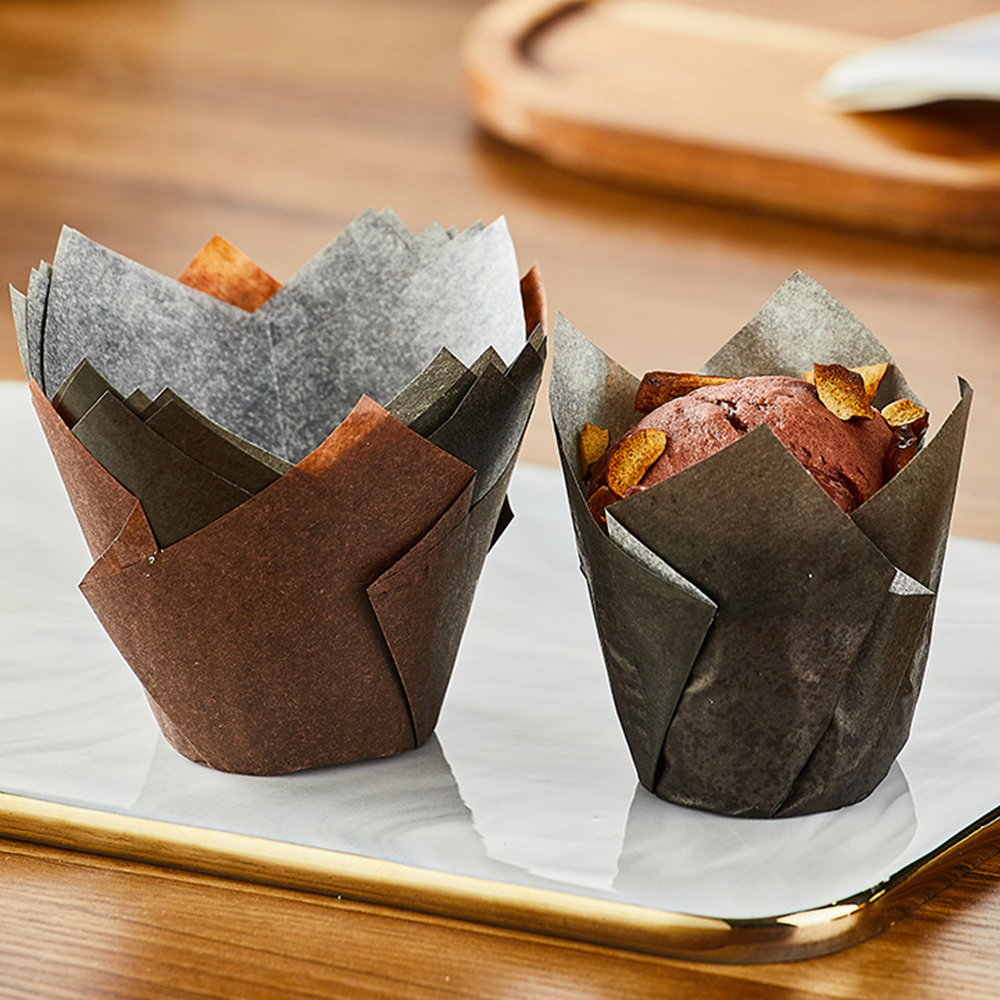 Random Design Tulip Baking Cups